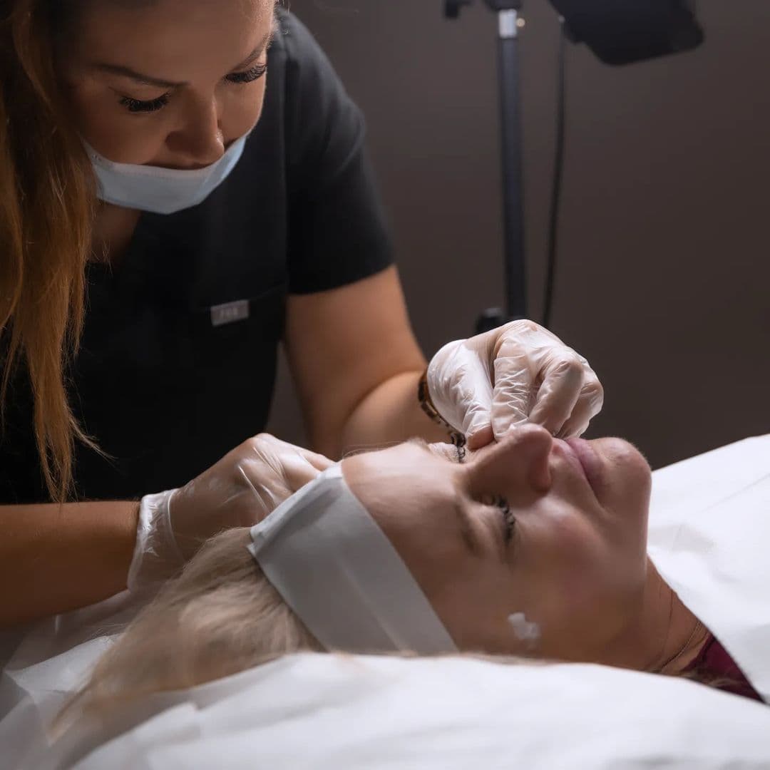 A treatment in progress at Aesthetics Worthing